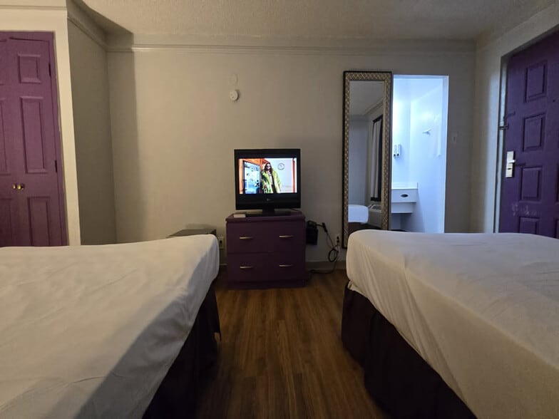 4874 Old National Hwy, College Park, GA for sale - Building Photo - Image 3 of 11