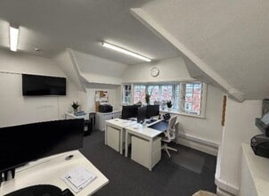 6 Burkes Para, Beaconsfield à louer Photo intérieure- Image 2 de 3