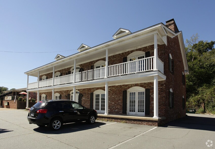 4505 John F Kennedy Blvd, North Little Rock, AR à louer - Photo du bâtiment - Image 2 de 9