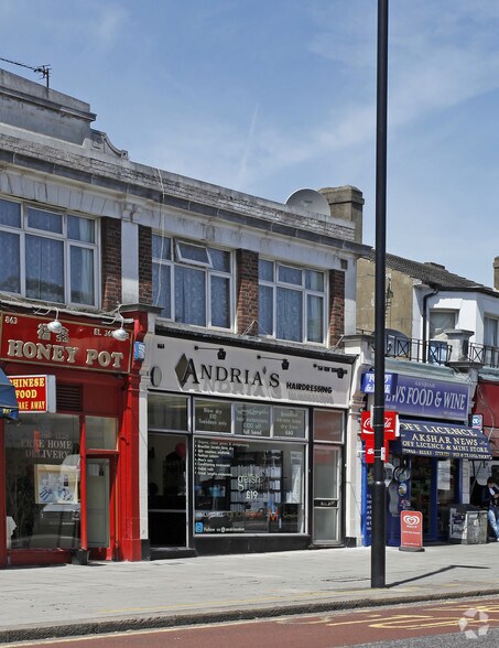 865 Green Lanes, Londres à louer - Photo du bâtiment - Image 2 de 2