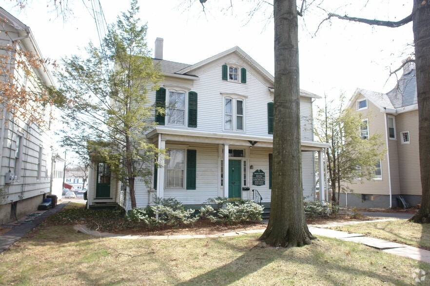 68 N Bridge St, Somerville, NJ for lease - Building Photo - Image 2 of 2