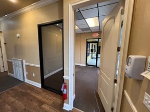 911 US-27 N, Sebring, FL for lease Interior Photo- Image 2 of 2