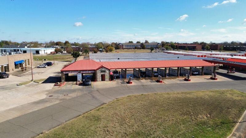 261 12th Ave SE, Norman, OK à vendre - Aérien - Image 2 de 8