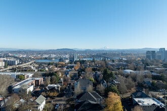 2926 SW 4th Ave, Portland, OR - Aerial  map view