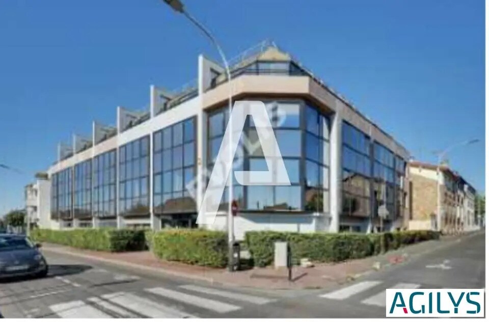 Office in Gentilly for lease Building Photo- Image 1 of 9