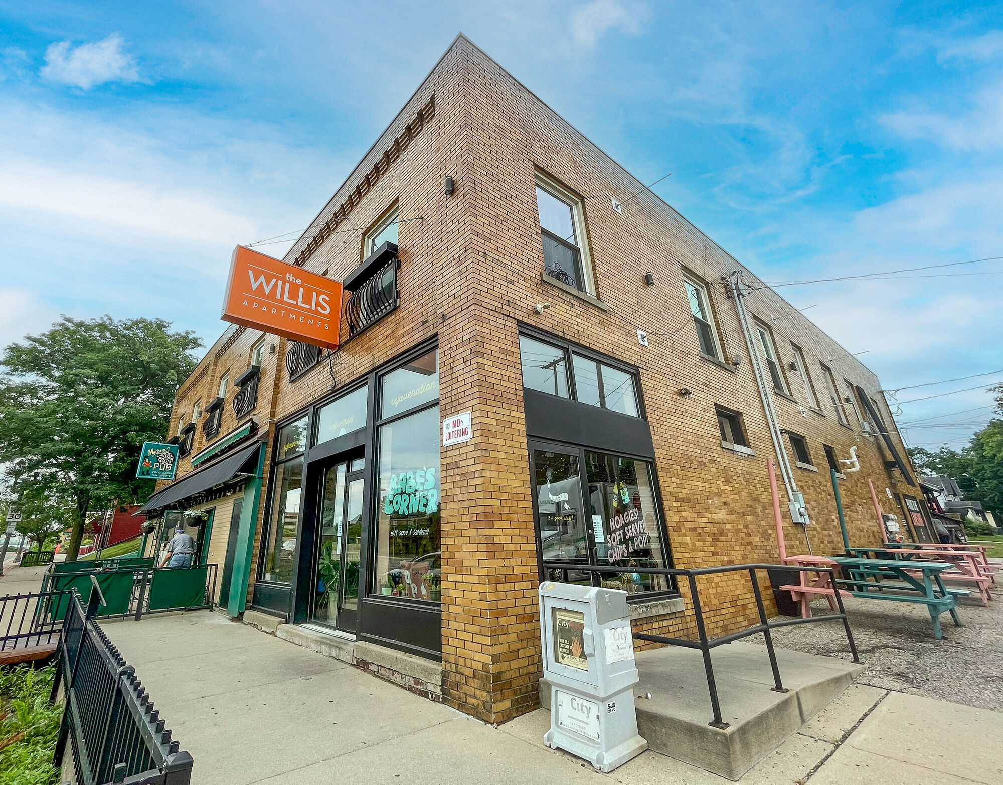 800 E Michigan Ave, Lansing, MI for lease Building Photo- Image 1 of 3