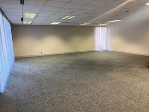 5500 E Yale Ave, Denver, CO for lease Interior Photo- Image 1 of 3