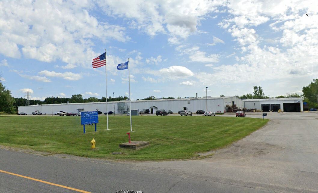 2200 E Empire Ave, Benton Harbor, MI à vendre Photo du bâtiment- Image 1 de 11