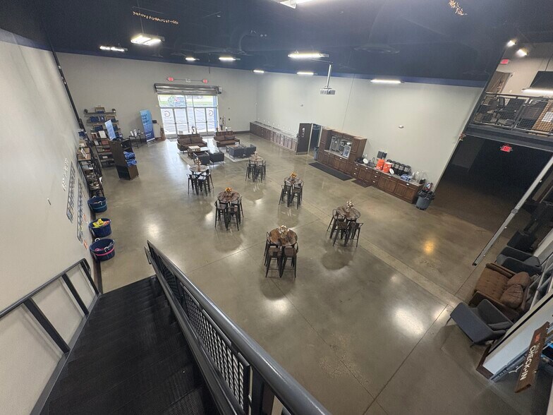 1455 E 2nd St, Franklin, OH à vendre - Photo intérieure - Image 3 de 9