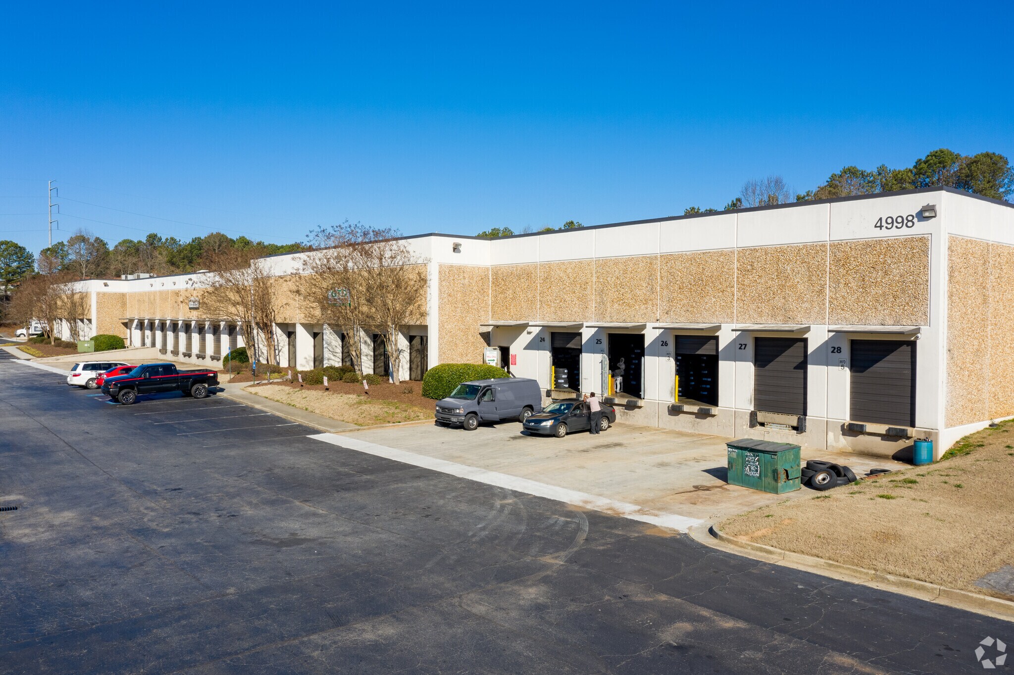 4998 S Royal Atlanta Dr, Tucker, GA à vendre Photo du bâtiment- Image 1 de 1