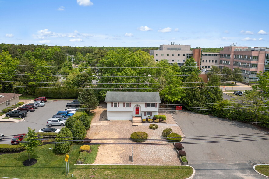 1200 Route 72 W, Manahawkin, NJ à vendre - Photo principale - Image 1 de 1