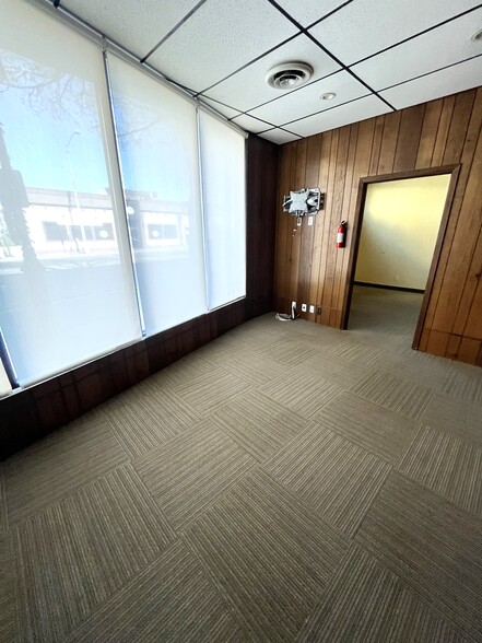 280 Merrick Rd, Lynbrook, NY for lease - Interior Photo - Image 3 of 7