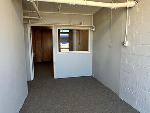 1801 9th Ave, Longview, WA for lease Interior Photo- Image 2 of 10