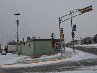 More details for 104 E Wisconsin St, Portage, WI - Retail for Lease
