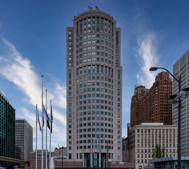 150 W Jefferson Ave, Detroit, MI à louer - Photo du bâtiment - Image 3 de 10