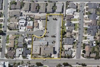 8121 Ellis Ave, Huntington Beach, CA - AERIAL  map view