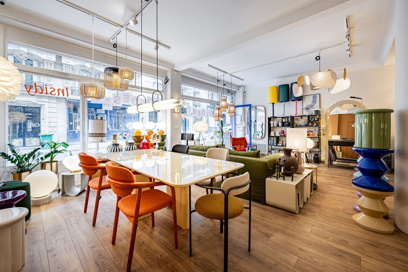 7 Rue De Trétaigne, Paris for lease Interior Photo- Image 1 of 13