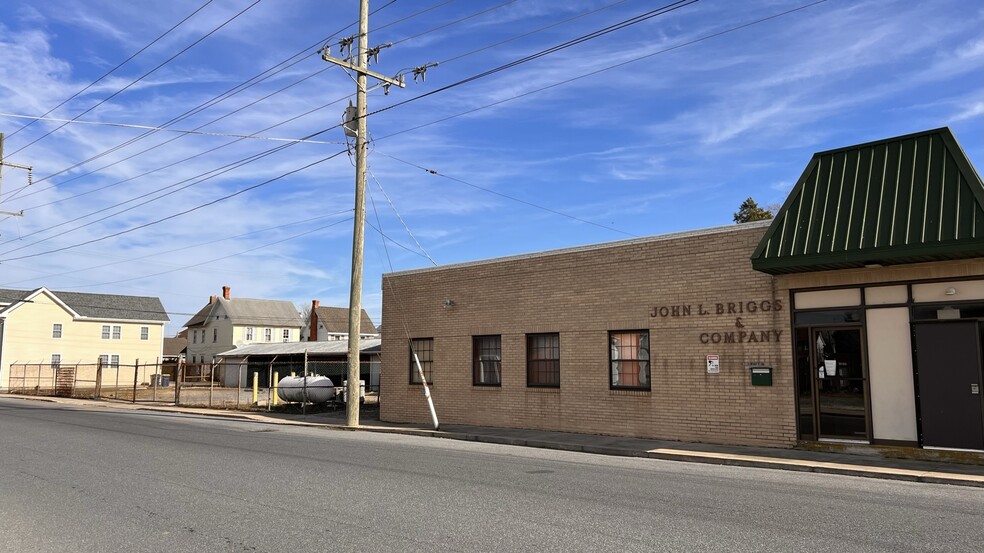 106 Laurel, Georgetown, DE for sale - Primary Photo - Image 1 of 35