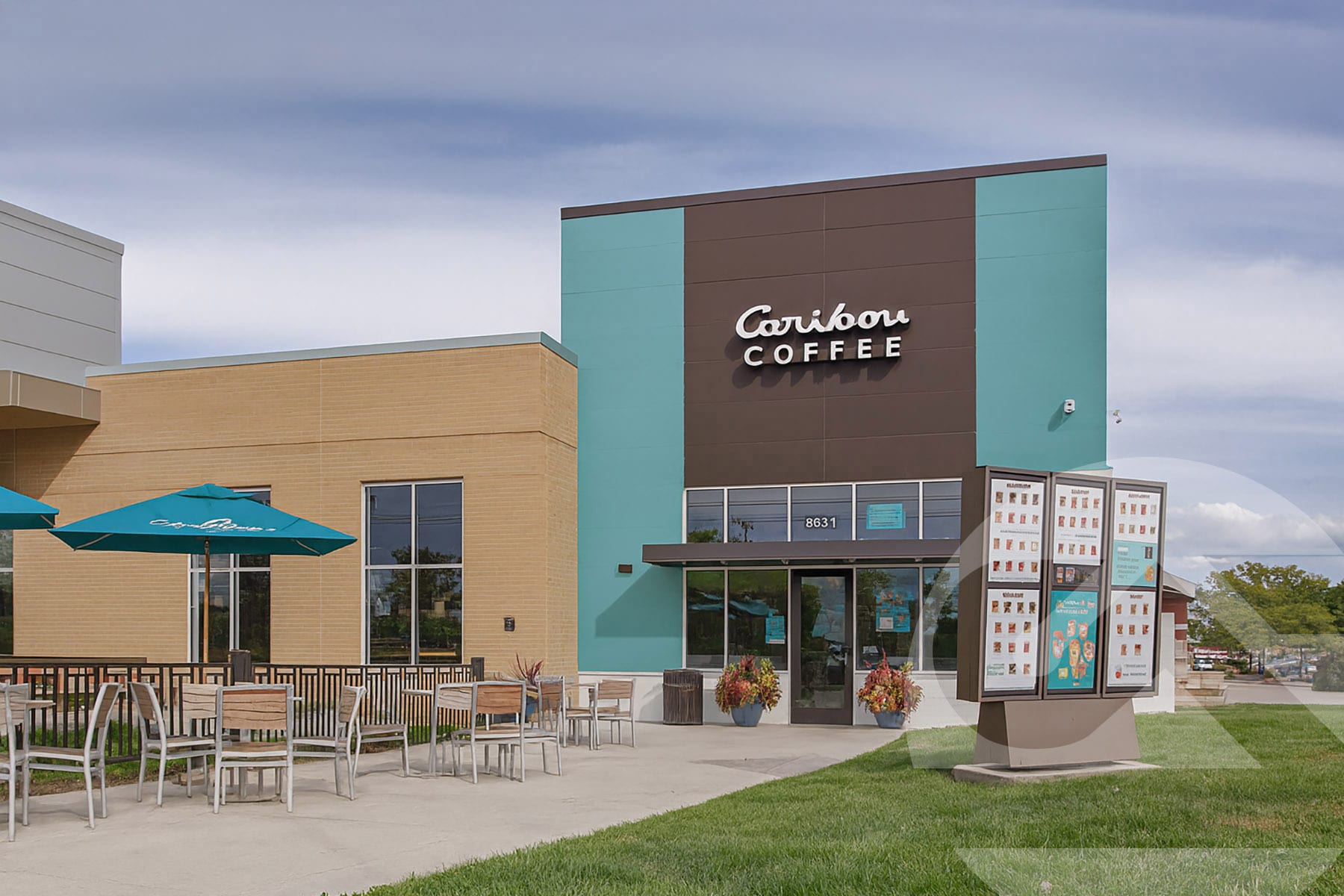 5551-5549 28th St SE, Grand Rapids, MI for lease Primary Photo- Image 1 of 2