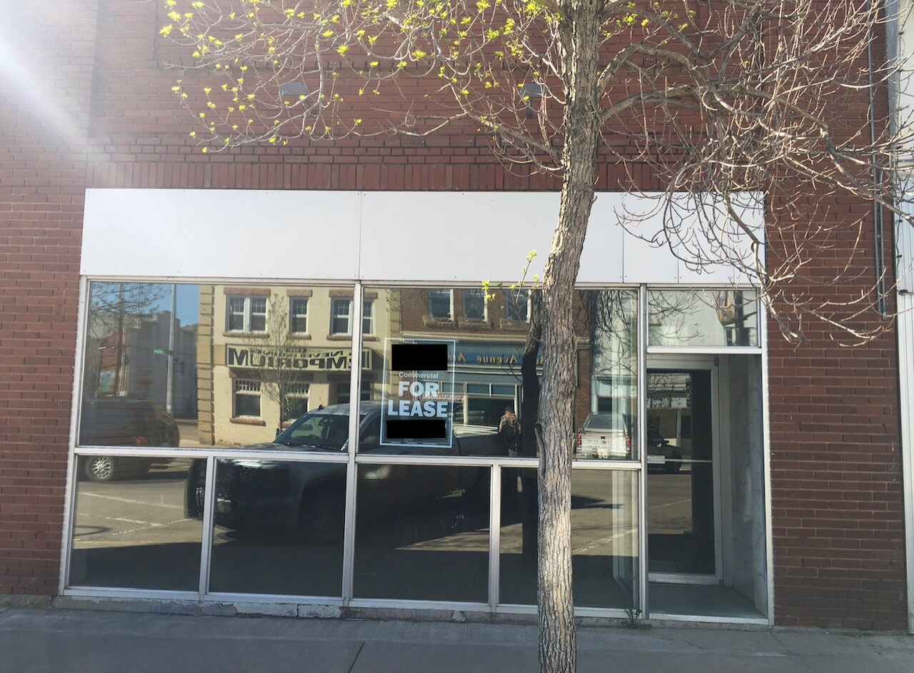 15B 3, Drumheller, AB for sale Primary Photo- Image 1 of 1