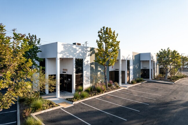 More details for 14900-14918 S Figueroa St, Gardena, CA - Flex for Lease