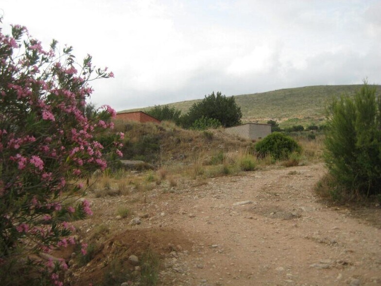 Urbanización Balcon de, Macastre, Valencia for sale - Primary Photo - Image 1 of 7