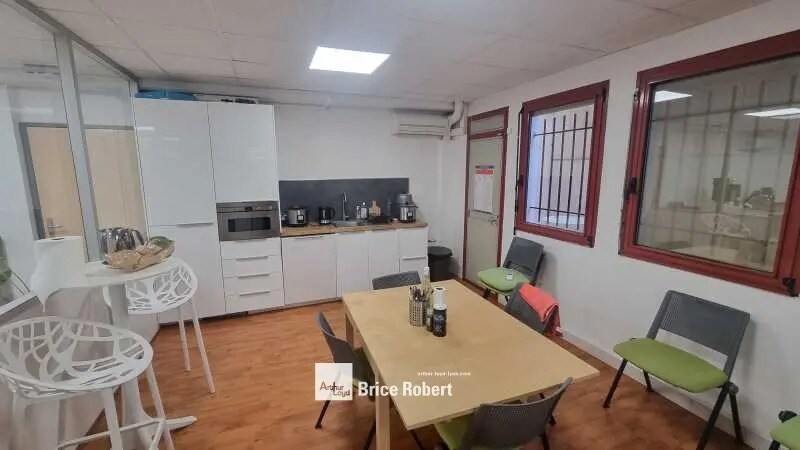 Office in Dardilly for sale - Interior Photo - Image 3 of 11