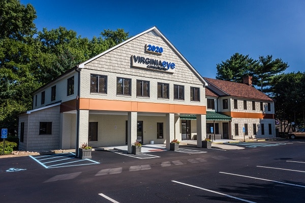 2020 General Booth Blvd, Virginia Beach, VA for lease - Building Photo - Image 1 of 4