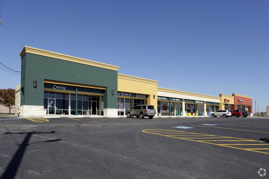 9815 Culebra Rd, San Antonio, TX for lease - Building Photo - Image 3 of 9