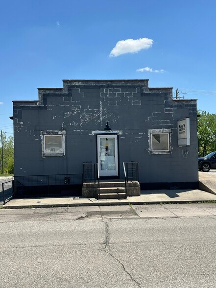 720 S Broadway St, Greensburg, IN for sale - Building Photo - Image 2 of 20