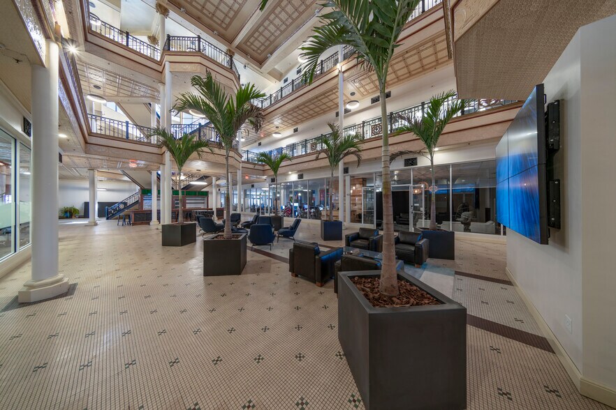 122 W Pine St, Orlando, FL for lease - Interior Photo - Image 3 of 13