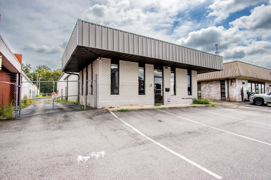 1049 Sunset Blvd, West Columbia, SC à louer - Photo du bâtiment - Image 2 de 10