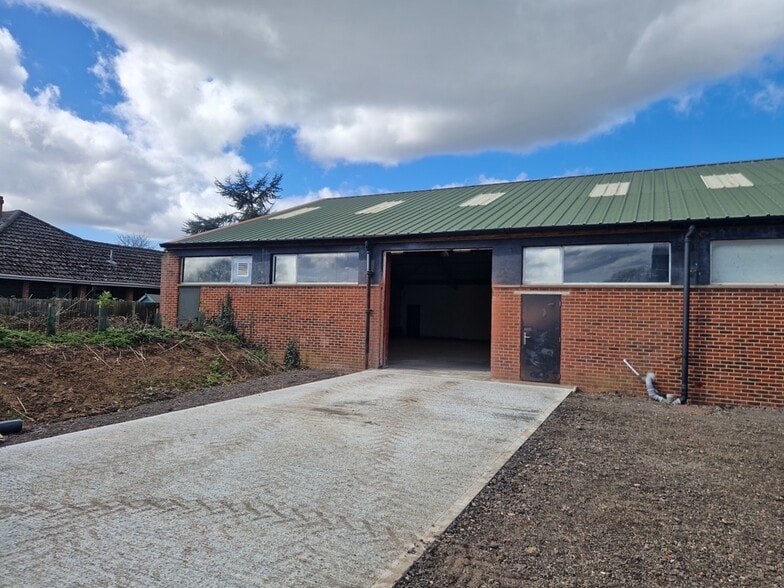 Grange Ln, Reading for lease - Building Photo - Image 1 of 2