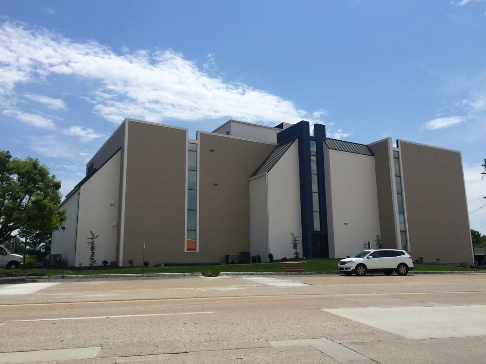 2425 US Highway 41 N, Evansville, IN à louer Photo principale- Image 1 de 9