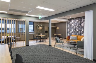 More details for 2 Gardner Cl, Brisbane - Office for Lease