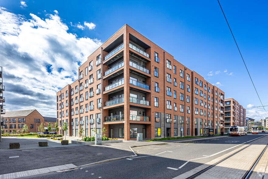 Waterfront Plaza, Edinburgh for lease - Building Photo - Image 1 of 5