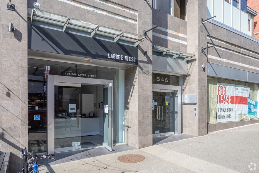 546 Yates St, Victoria, BC for lease - Building Photo - Image 3 of 5