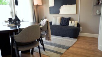 Plus de détails pour 13691 Red Hill Ave, Tustin, CA - Bureau à vendre