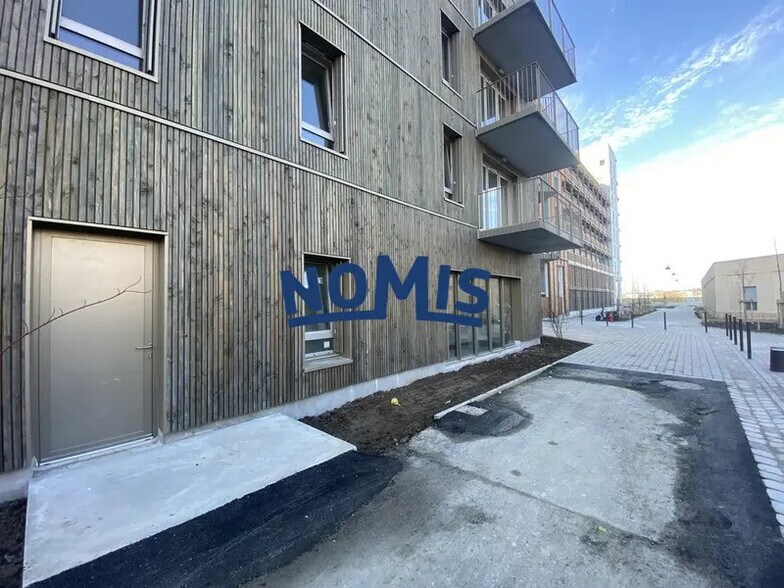 Commerce de détail dans Nantes à vendre - Photo du bâtiment - Image 2 de 4