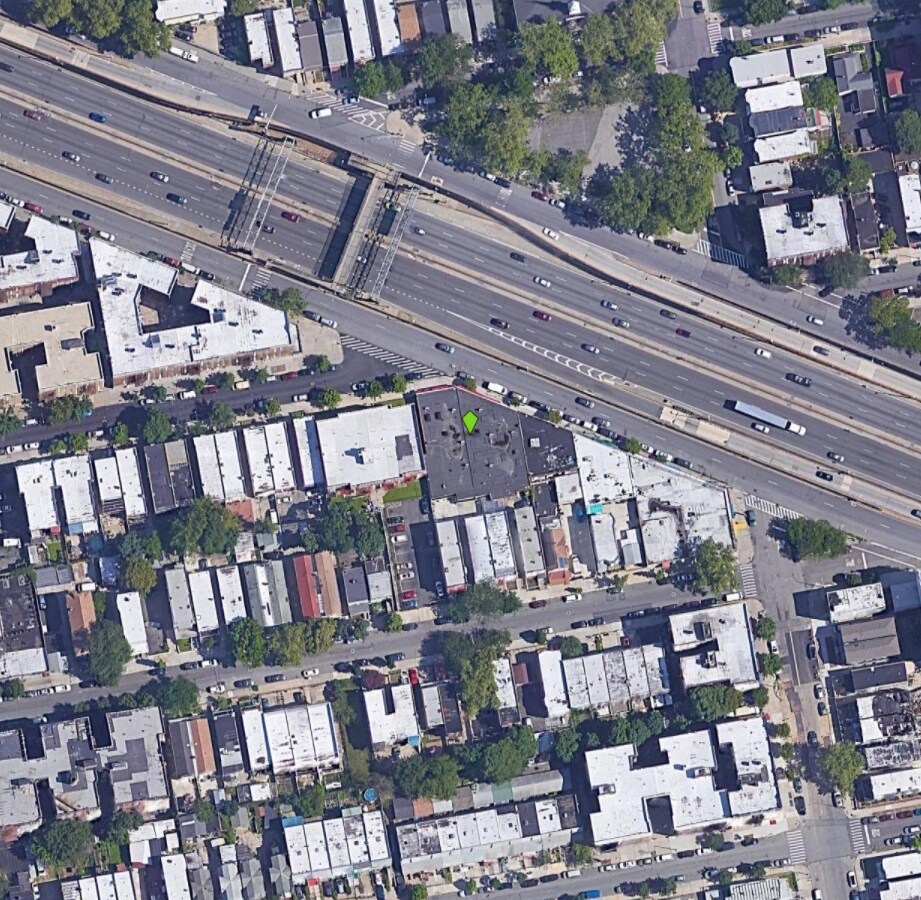 2054 Gleason Ave, Bronx, NY à louer Aérien- Image 1 de 2
