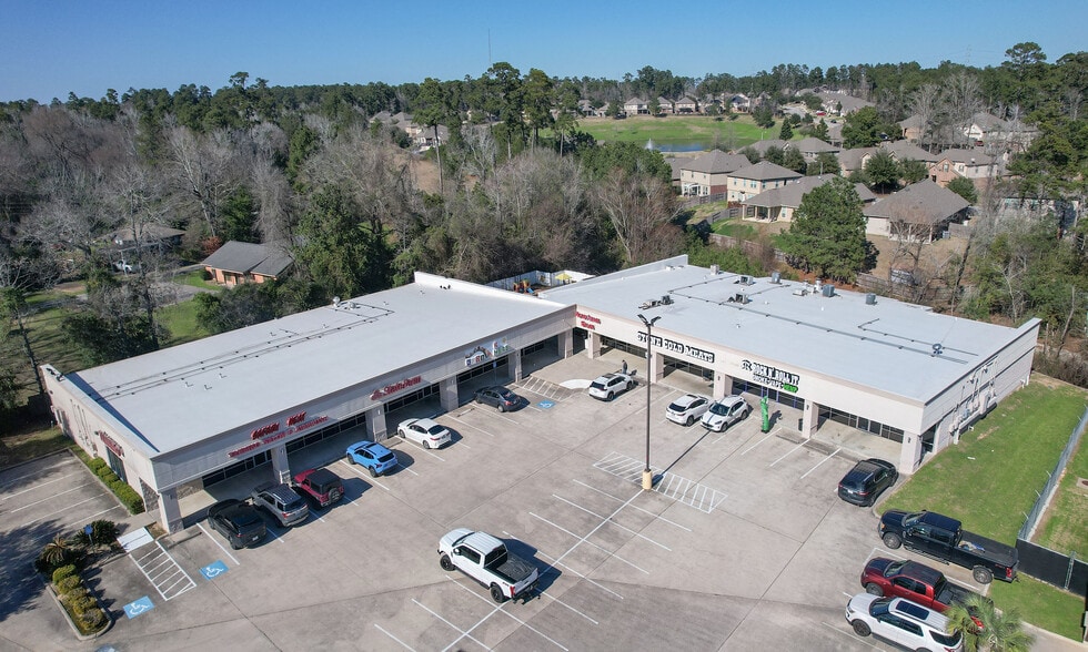 4900 W Davis St, Conroe, TX for lease - Building Photo - Image 2 of 13