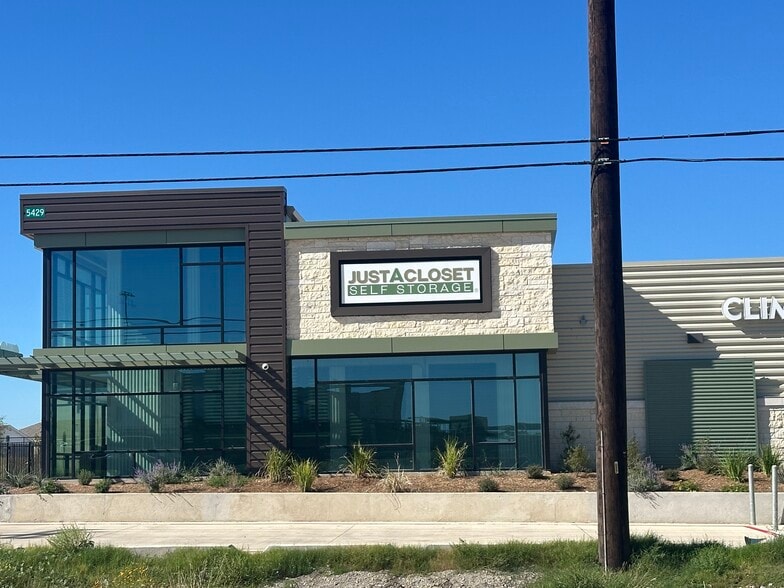 Binz-Engleman Rd & FM 1516, San Antonio, TX for sale - Building Photo - Image 3 of 5