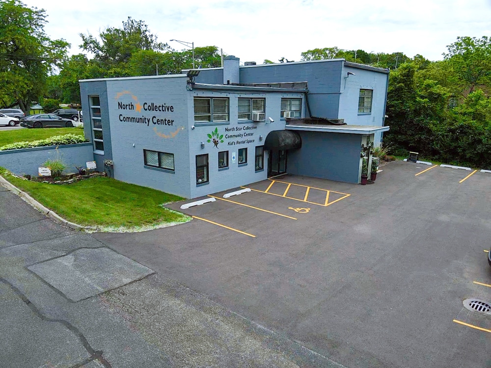 14 E State St, North Aurora, IL for lease Interior Photo- Image 1 of 7