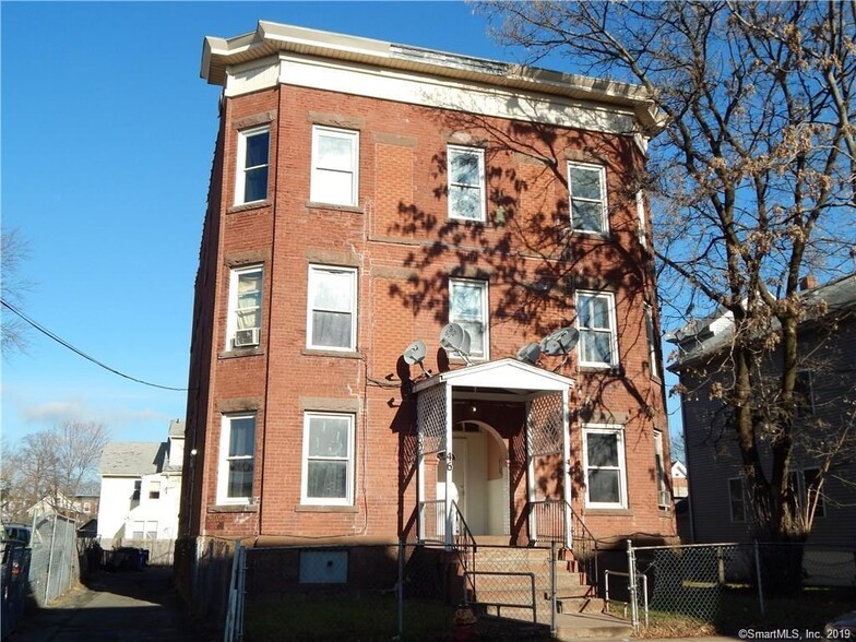 44-46 Bond St, Hartford, CT à vendre - Photo du bâtiment - Image 1 de 1