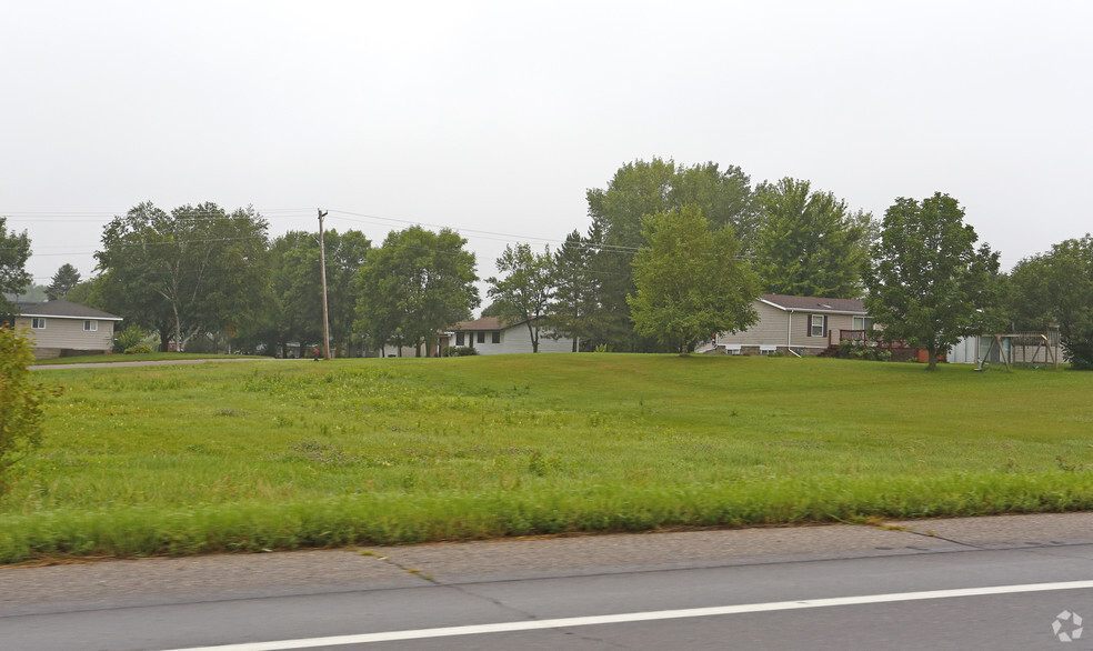 Pleasant Ave W, Atwater, MN à vendre - Photo principale - Image 1 de 1