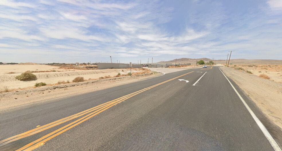 36800 Lenwood Road, Barstow, CA à louer - Photo du bâtiment - Image 2 de 5