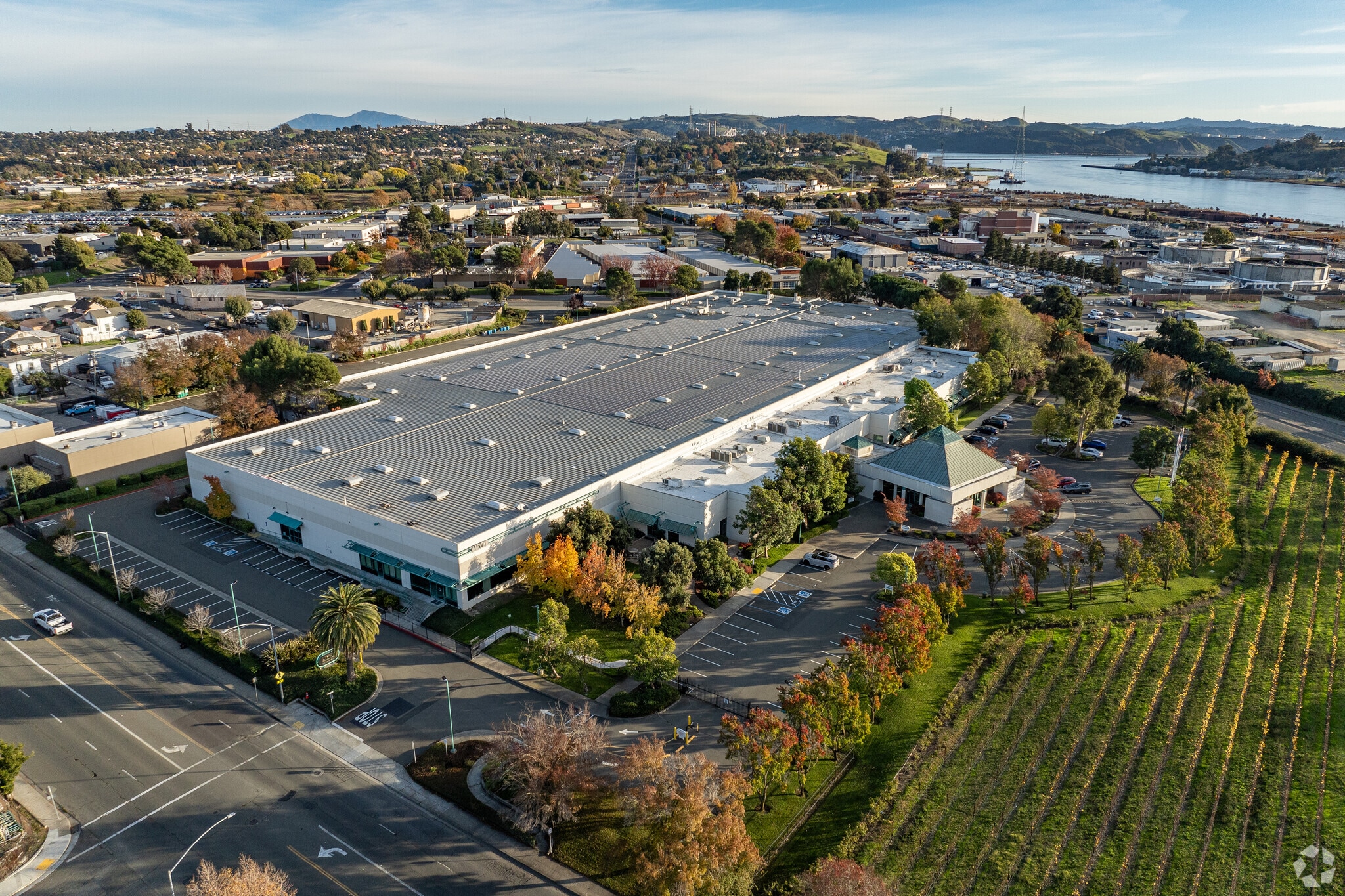 1 Meyer Plz, Vallejo, CA for lease Primary Photo- Image 1 of 27