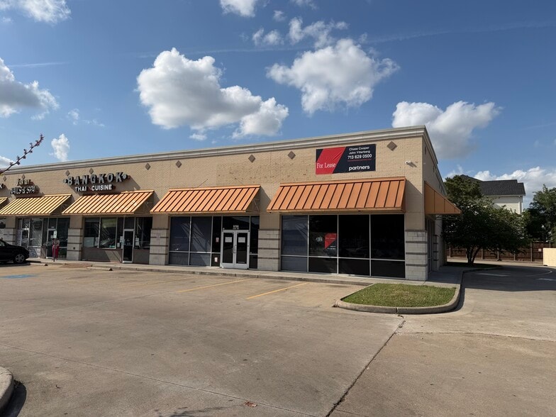 9200-9296 Westheimer Rd, Houston, TX for lease - Building Photo - Image 2 of 4
