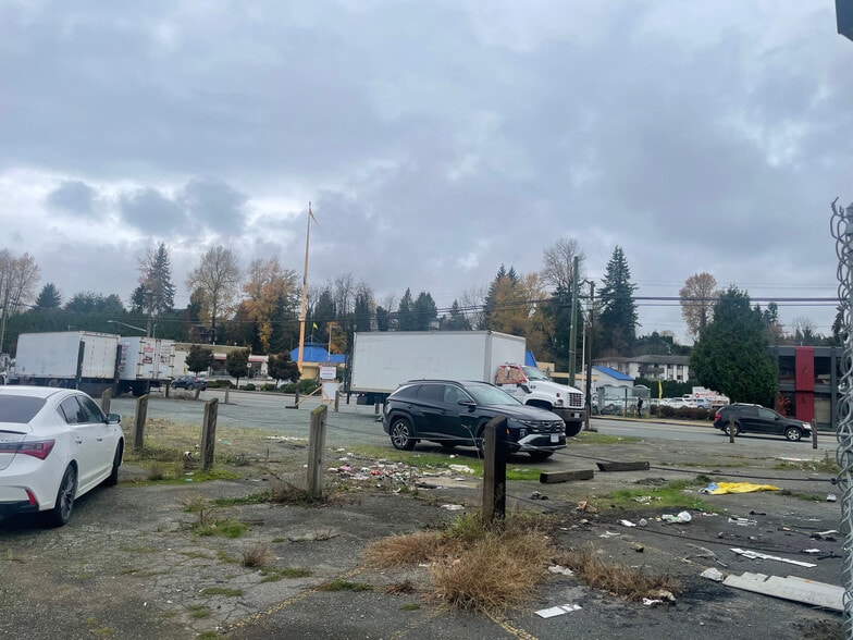 31648 South Fraser Way, Abbotsford, BC à vendre - Photo du bâtiment - Image 2 de 9