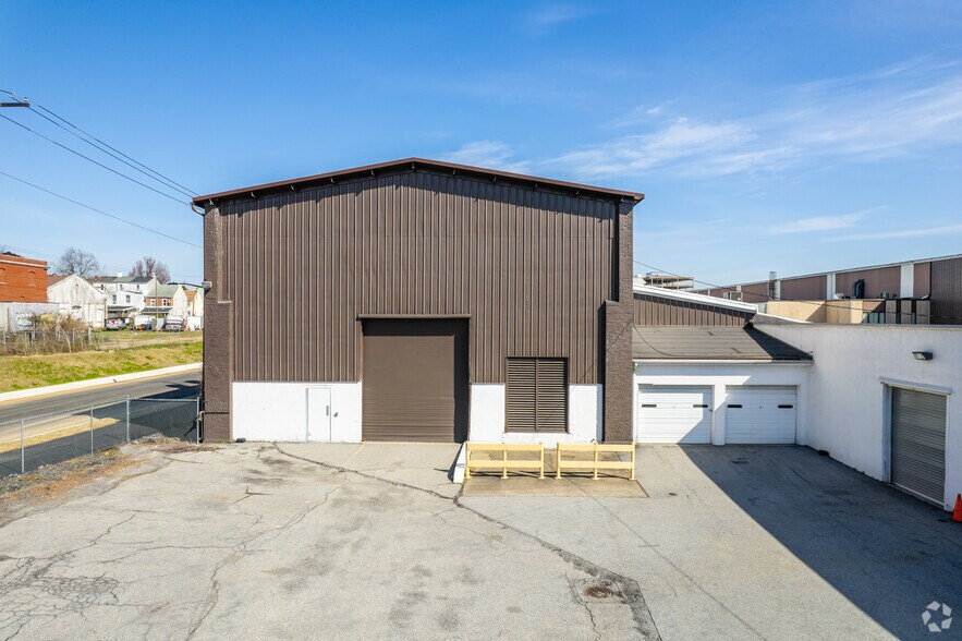 1 Pump Pl, Allentown, PA à louer - Photo du bâtiment - Image 3 de 10